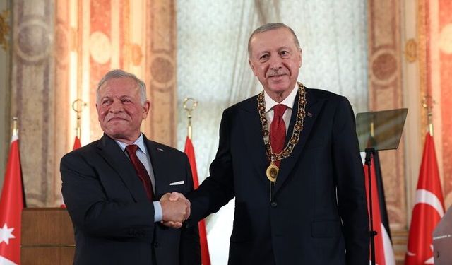 Cumhurbaşkanı Erdoğan'a "Hüseyin Bin Ali Nişanı" takdim edildi