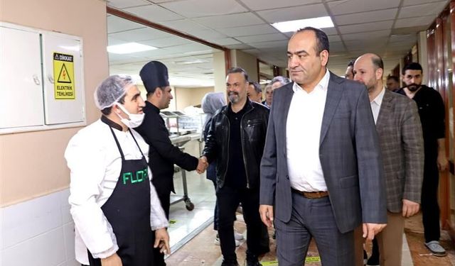 İl Sağlık Müdürü Berk, Sağlık Çalışanlarıyla İftar Programında Buluştu