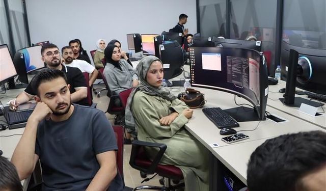 Büyükşehir Belediyesi'nden Ücretsiz Teknoloji Eğitimi Hamlesi