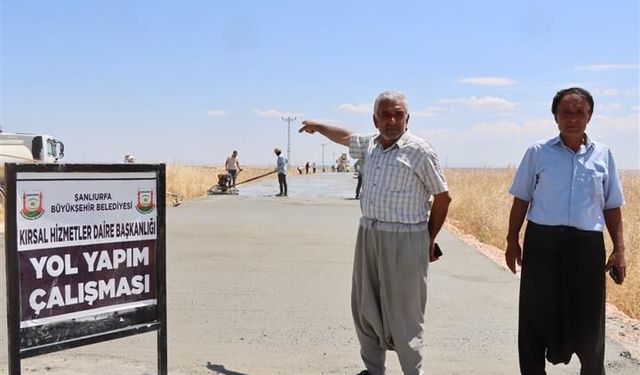 Üç İlçeyi Birleştiren Yolda Beton Yol Seferberliği
