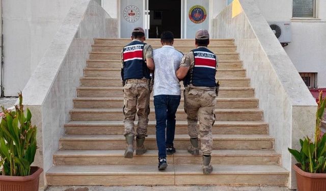 Şanlıurfa’da 7 Yıl 6 Ay Hapis Cezası Bulunan Firari Yakalandı