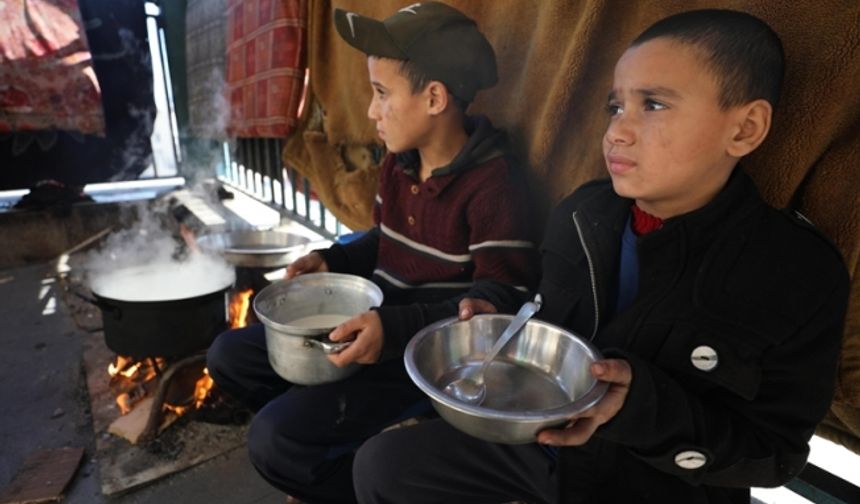 Gazze'de herkes aç, çoğu insan açlıktan ölüyor