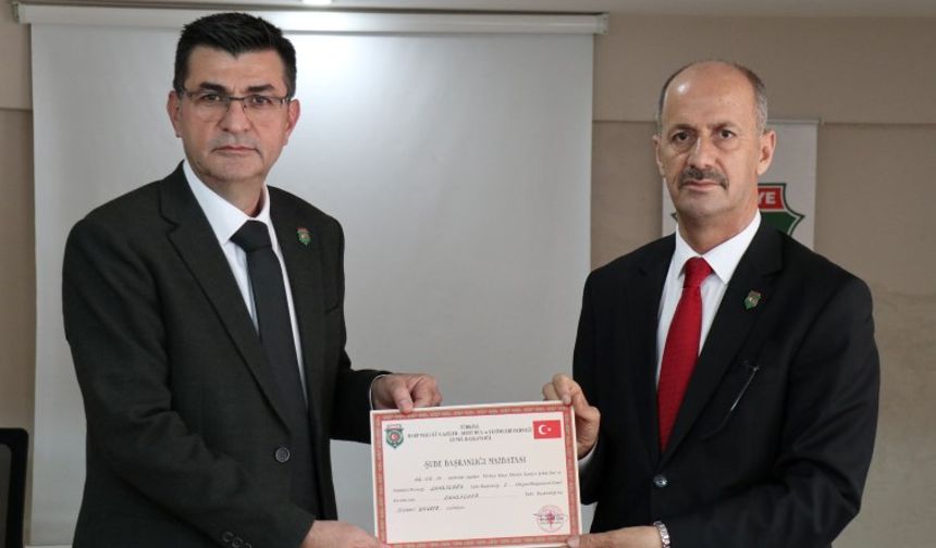 Mehmet Yavuz yeniden başkan seçildi