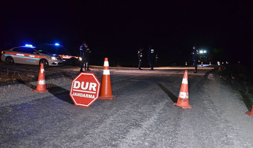 Jandarmanın "Siberağ" Operasyonu Kapsamında 15 Şüpheli Tutuklandı