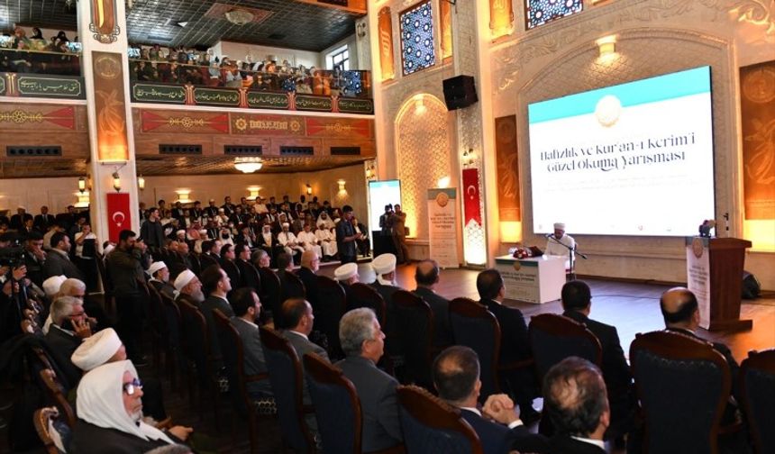 Şanlıurfa'da Hafızlık ve Kur'an-ı Kerim'i Güzel Okuma Yarışması başladı