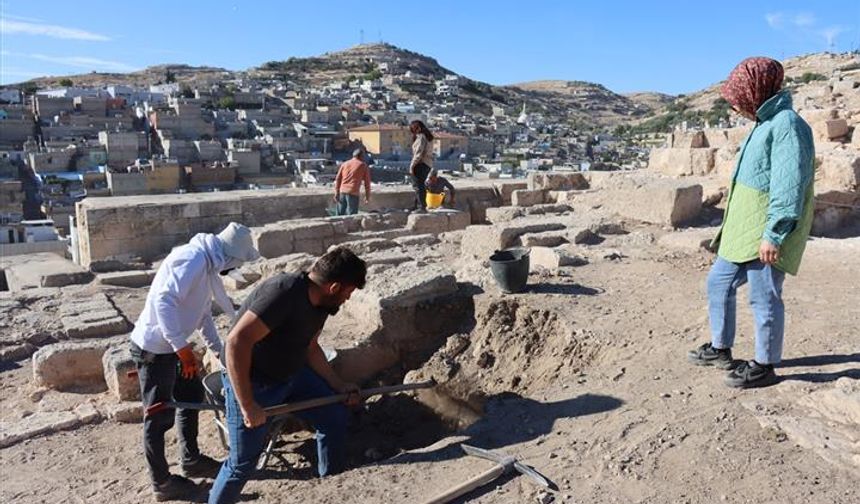 Urfa Kalesi kazıları bölge tarihine ışık tutuyor