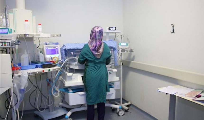 Şanlıurfa'da Bir Çift Beşiz Bebek Sahibi Oldu