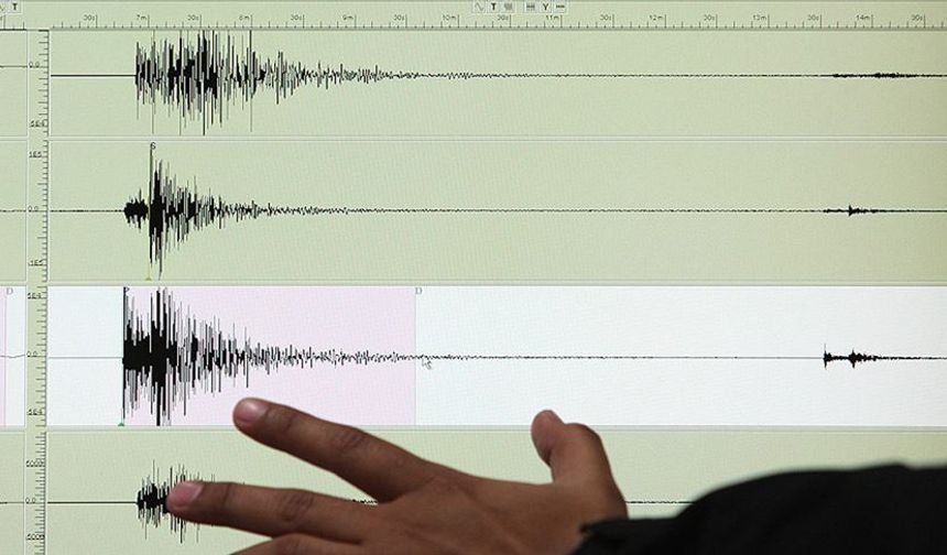 Üşümezsoy'dan 3 ile deprem uyarısı