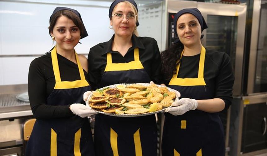 Şanlıurfa'nın geleneksel yemekleri kadınlarla geleceğe taşınacak