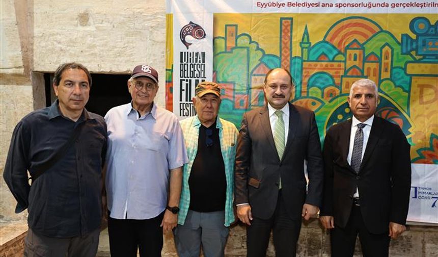 Başkan Gülpınar Urfa Belgesel Film Festivaline Katıldı