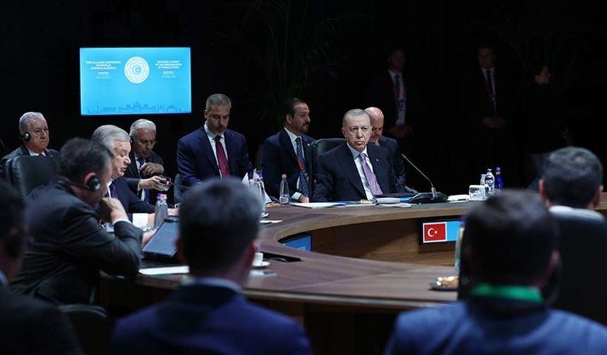 Erdoğan: Gazze'de sivil halk adeta cehennemi yaşıyor