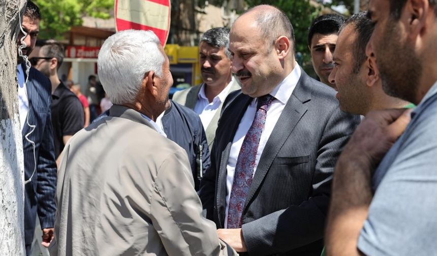 İlk kez Asfaltla Buluşan Suruç'ta Gülpınar'a Sevgi Seli