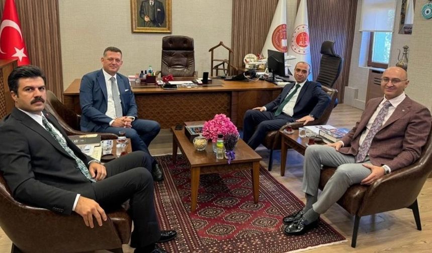 HSK Üyesi Sait Özdemir Beykoz Adliyesi’ni Ziyaret Etti