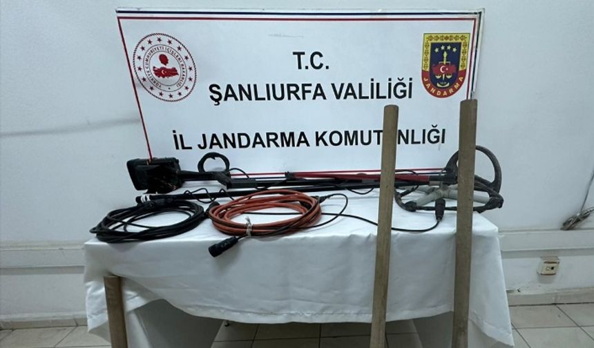 Şanlıurfa'da izinsiz kazı yapan 4 şüpheli suçüstü yakalandı