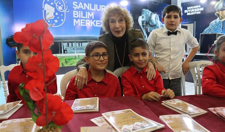 Okurlar, “20 Düş Yolculuğu”nu 8. Şanlıurfa Kitap Fuarı’nda Keşfetti