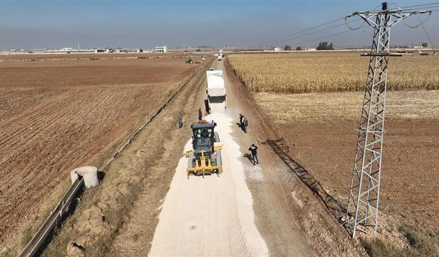 Şanlıurfa'da kırsal yollar yenileniyor