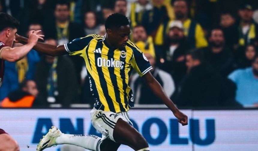 Fenerbahçe Zirve Yolunda Yara Aldı: Kadıköy’de Göztepe Freni