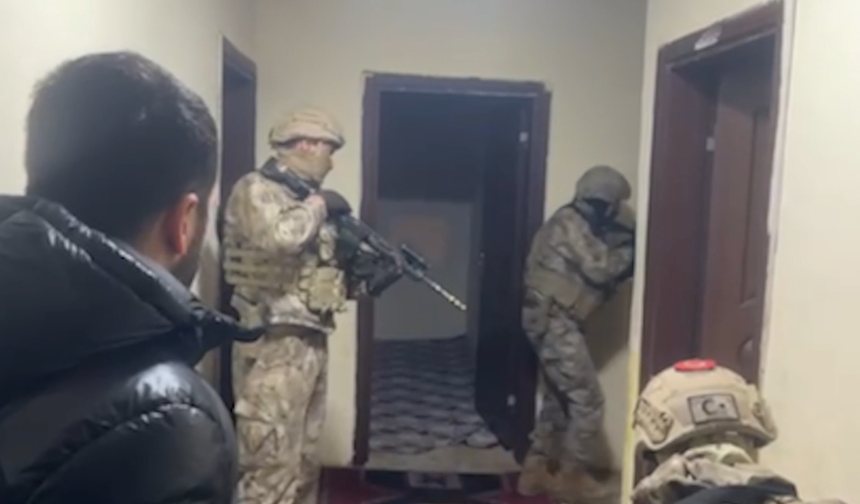 Şanlıurfa'da Göçmen Kaçakçılığı Operasyonu: 7 Tutuklama!