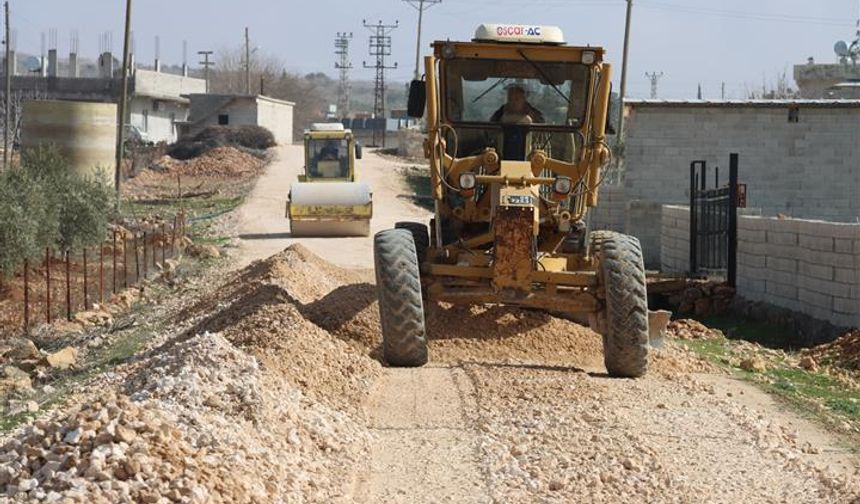 BÜYÜKŞEHİR, KIRSALDA YOL SEFERBERLİĞİNİ SÜRDÜRÜYOR
