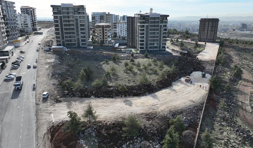 Büyükşehir’den Doğukent’e 17 metrelik yol yatırımı