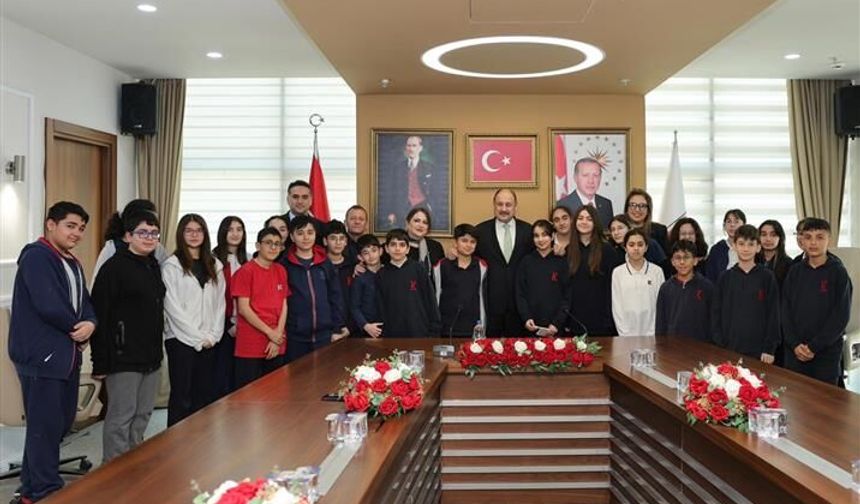 Şanlıurfa TED Koleji Öğrencilerinden Başkan Gülpınar’a Ziyaret