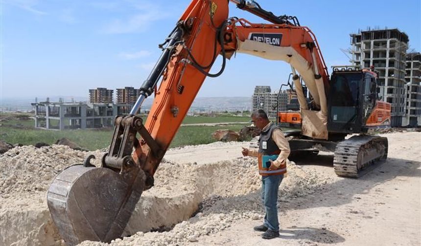 Büyükşehir, Güzelyurt’ta Altyapı ve Yol Çalışmalarına Hız Verdi