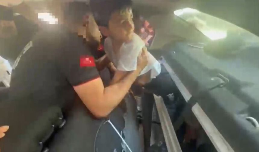 Kayboldu Sandılar, 2 Saat Sonra Bagajda Buldular!