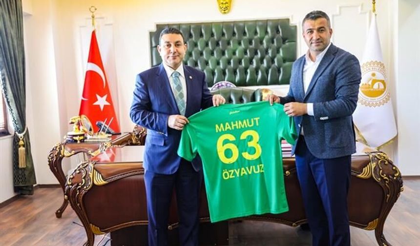 Şanlıurfaspor Yönetiminden İlk Ziyaret Başkan Özyavuz’a