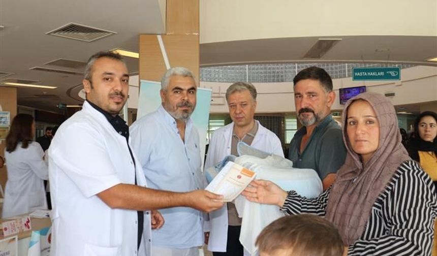 Harran Üniversitesi'nde Anne Sütü Farkındalığı