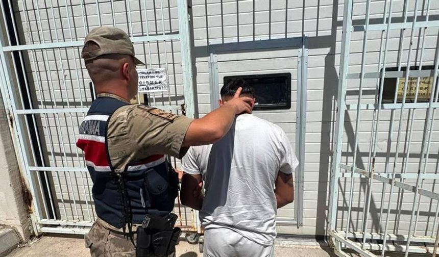 5 Yıl Hapis Cezası Bulunan Hükümlü Karaköprü'de Yakalandı