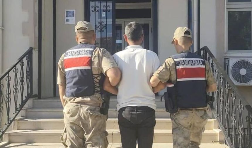 Hırsızlık Suçundan Aranan Hükümlü Şanlıurfa'da Yakalandı