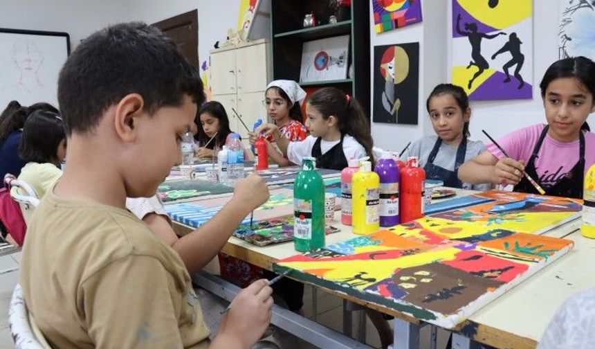 Çocukların Yaz Tatili, Gençlik Merkezlerinde Renkleniyor