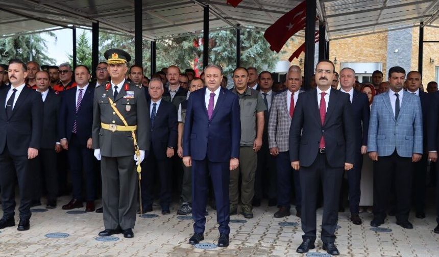 Şanlıurfa’da Zafer Bayramı kutlanıyor