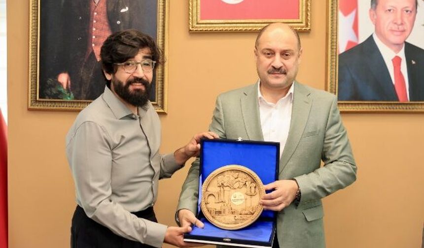 Dünya Şampiyonu Vox Humanis'ten Başkan Gülpınar'a Ziyaret