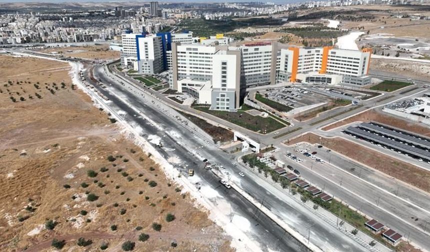 Şehir Hastanesi’ne Ulaşımı Rahatlatacak Yolda Sona Gelindi