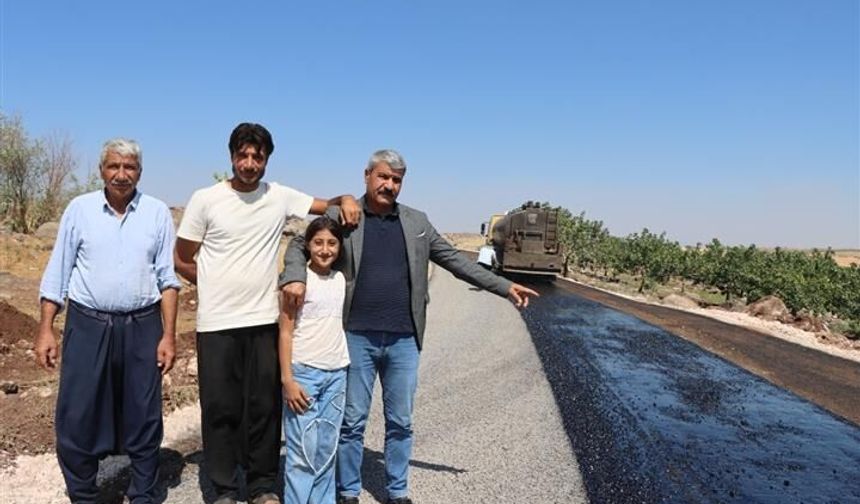 Siverek’te Kırsal Yollar Yenileniyor
