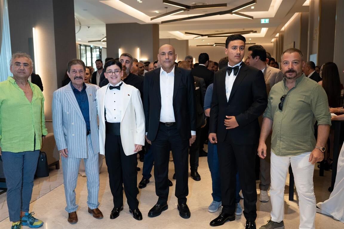 İş, Siyaset Ve Sanat Dünyasını Buluşturan Görkemli Sünnet Düğünü (24)