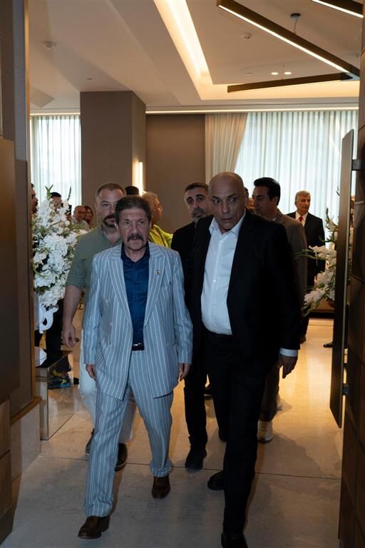 İş, Siyaset Ve Sanat Dünyasını Buluşturan Görkemli Sünnet Düğünü (9)
