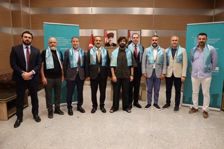 Şanlıurfa’nın dünya gururu Vox Humanis, yurda döndü